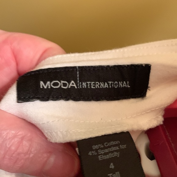 Moda International Stretch Jean Women’s - Picture 8 of 13